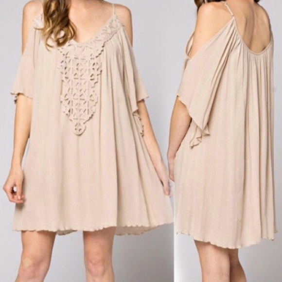 Dresses & Skirts - Boho Belle California Dream'n Cold Shoulders Dress